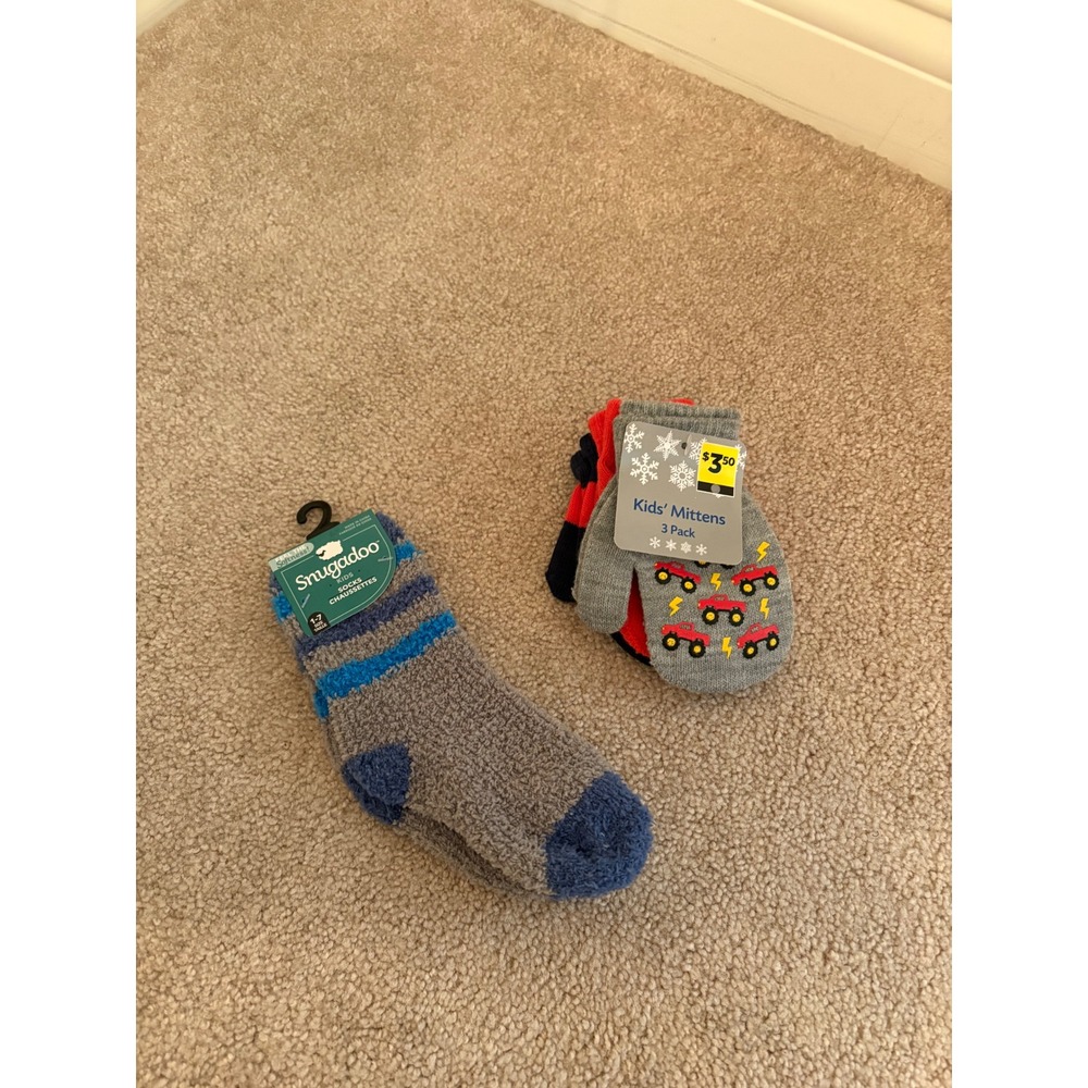 Snugadoo Kids Fuzzy Socks & 3 Pack Monster Truck Mittens Set New